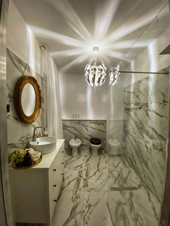 Berg Apartment Braşov Buitenkant foto