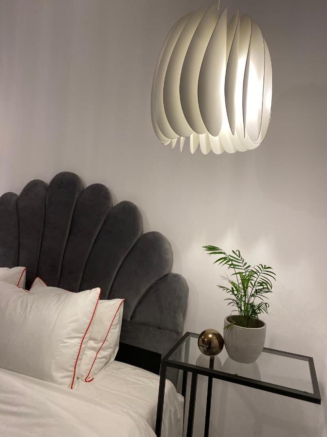 Berg Apartment Braşov Buitenkant foto
