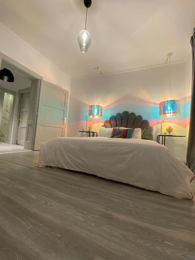 Berg Apartment Braşov Buitenkant foto