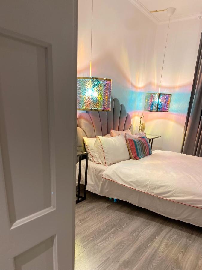 Berg Apartment Braşov Buitenkant foto